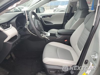 Zdjęcie 7 z 16 samochodu: 2023 TOYOTA RAV4 XLE PREMIUM VIN:2T3A1RFV8PW385676 - miniatura