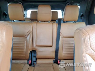 Zdjęcie 10 z 13 samochodu: 2017 LAND ROVER DISCOVERY HSE LUXURY VIN:SALRHBBV5HA026709 - miniatura