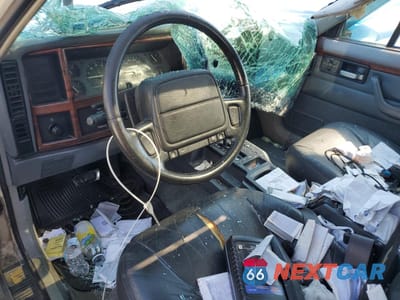 Zdjęcie 8 z 14 samochodu: 1996 JEEP CHEROKEE COUNTRY VIN:1J4FT78SXTL188653 - miniatura