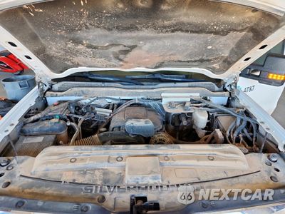 Zdjęcie 11 z 14 samochodu: 2017 CHEVROLET SILVERADO K2500 HEAVY DUTY VIN:1GC2KUEG8HZ336969 - miniatura