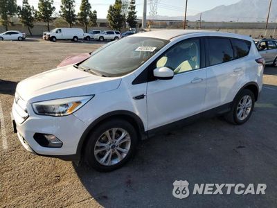 2017 FORD ESCAPE SE 1FMCU0GD8HUB82959 - główne zdjęcie licytacji z USA - miniatura