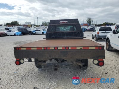 Zdjęcie 6 z 14 samochodu: 2009 CHEVROLET SILVERADO C3500 VIN:1GCHC73K59F151622 - miniatura