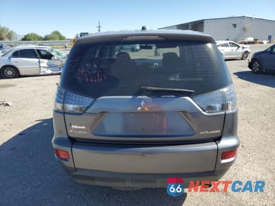 Zdjęcie 6 z 14 samochodu: 2010 MITSUBISHI OUTLANDER ES VIN:JA4AS2AW5AZ000841 - miniatura
