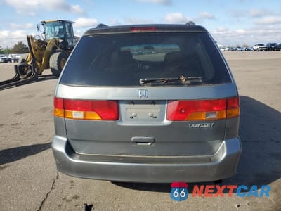 Zdjęcie 6 z 12 samochodu: 2002 HONDA ODYSSEY EXL VIN:5FNRL18962B041065 - miniatura