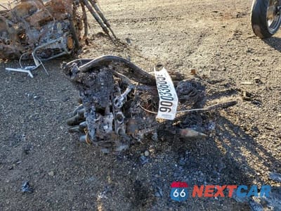 Trzecie zdjęcie samochodu z tyłu: 2009 KAWASAKI ZX600 R VIN:JKAZX4R169A012709 - miniatura