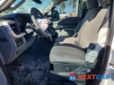 Zdjęcie 7 z 11 samochodu: 2025 FORD F250 SUPER DUTY VIN:1FT8W2BN2SED68935 - miniatura