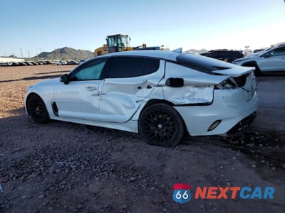 Drugie zdjęcie samochodu z przodu: 2020 KIA STINGER VIN:KNAE15LA4L6076596 - miniatura