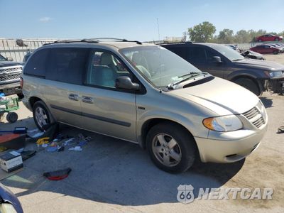 Czwarte zdjęcie samochodu z boku: 2005 DODGE CARAVAN SXT VIN:1D4GP45R95B287135 - miniatura