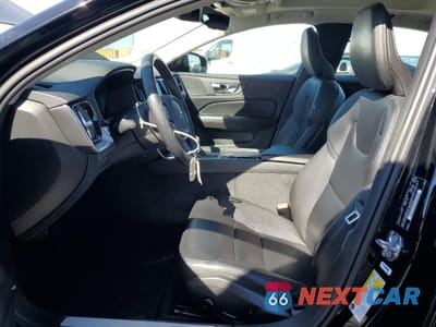 Zdjęcie 7 z 14 samochodu: 2020 VOLVO S60 T5 MOMENTUM VIN:7JR102FKXLG042584 - miniatura