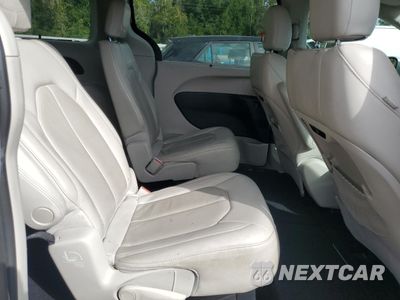 Zdjęcie 11 z 15 samochodu: 2019 CHRYSLER PACIFICA TOURING L VIN:2C4RC1BG4KR589996 - miniatura