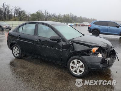 Czwarte zdjęcie samochodu z boku: 2008 HYUNDAI ACCENT GLS VIN:KMHCN46C68U231573 - miniatura