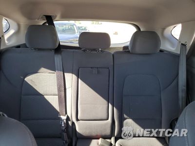 Zdjęcie 10 z 13 samochodu: 2019 HYUNDAI TUCSON SE VIN:KM8J23A4XKU886238 - miniatura
