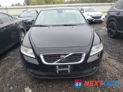 Piąte zdjęcie samochodu w środku: 2010 VOLVO S40 2.4I VIN:YV1390MS0A2490423 - miniatura