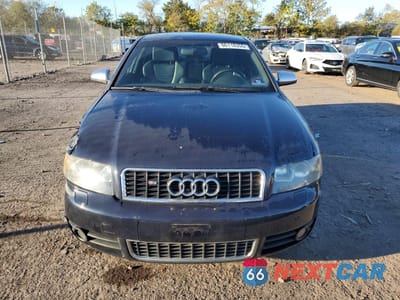 Piąte zdjęcie samochodu w środku: 2004 AUDI S4 VIN:WAUPL68E94A267997 - miniatura