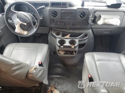 Zdjęcie 8 z 13 samochodu: 2017 FORD ECONOLINE E350 SUPER DUTY CUTAWAY VAN VIN:1FDWE3FS9HDC02292 - miniatura