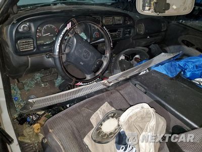 Zdjęcie 8 z 12 samochodu: 1998 DODGE RAM 2500 VIN:1B7KF23W5WJ187824 - miniatura