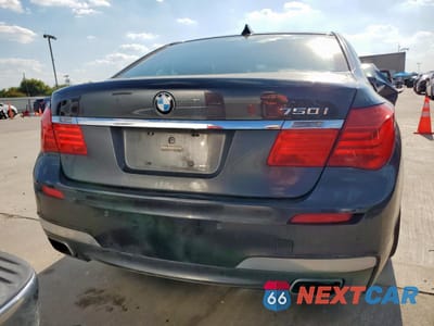 Zdjęcie 6 z 14 samochodu: 2010 BMW 750 I VIN:WBAKA8C50ACY35931 - miniatura