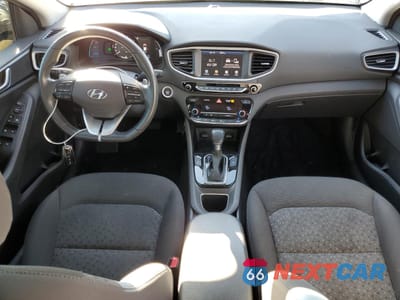 Zdjęcie 8 z 12 samochodu: 2018 HYUNDAI IONIQ SEL VIN:KMHC75LC7JU065848 - miniatura