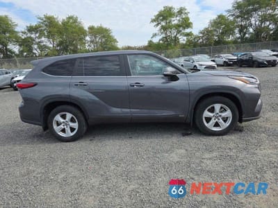 Zdjęcie 14 z 14 samochodu: 2023 TOYOTA HIGHLANDER HYBRID LE VIN:5TDBBRCHXPS111896 - miniatura