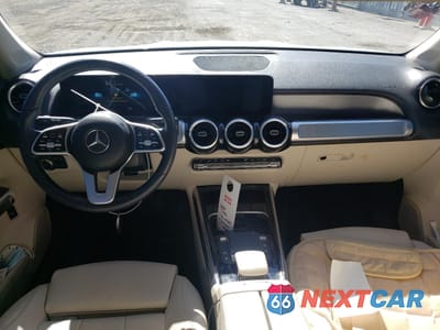 Zdjęcie 8 z 13 samochodu: 2022 MERCEDES-BENZ GLB 250 VIN:W1N4M4GB0NW179299 - miniatura