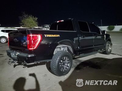Trzecie zdjęcie samochodu z tyłu: 2022 FORD F150 SUPERCREW VIN:1FTEW1E81NFC34208 - miniatura