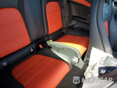 Zdjęcie 10 z 12 samochodu: 2019 MERCEDES-BENZ C 63 AMG-S VIN:WDDWK8HB5KF862855 - miniatura