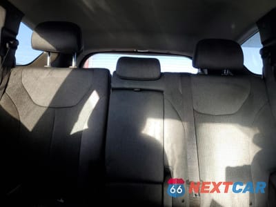 Zdjęcie 10 z 13 samochodu: 2020 HYUNDAI SANTA FE SE VIN:5NMS23AD3LH285688 - miniatura