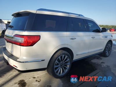 Trzecie zdjęcie samochodu z tyłu: 2018 LINCOLN NAVIGATOR SELECT VIN:5LMJJ2HT7JEL21199 - miniatura