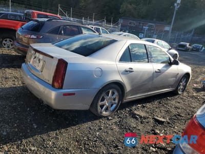 Trzecie zdjęcie samochodu z tyłu: 2006 CADILLAC STS VIN:1G6DW677960115505 - miniatura