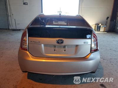 Zdjęcie 6 z 12 samochodu: 2013 TOYOTA PRIUS VIN:JTDKN3DU0D5668253 - miniatura