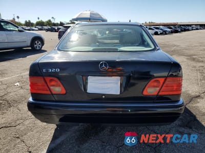 Zdjęcie 6 z 14 samochodu: 1999 MERCEDES-BENZ E 320 VIN:WDBJF65H7XA834807 - miniatura