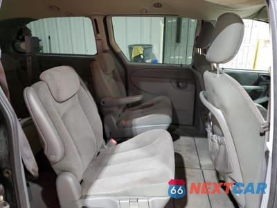 Zdjęcie 11 z 12 samochodu: 2007 CHRYSLER TOWN & COUNTRY LX VIN:2A4GP44R47R246344 - miniatura