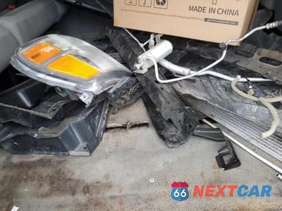 Zdjęcie 13 z 14 samochodu: 2017 NISSAN NV 3500 S VIN:5BZAF0AAXHN850985 - miniatura