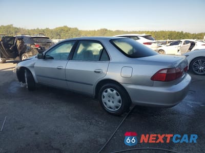 Drugie zdjęcie samochodu z przodu: 1998 HONDA ACCORD LX VIN:1HGCG5647WA082037 - miniatura