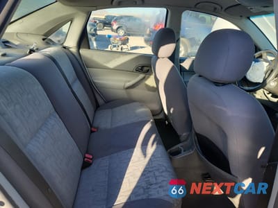 Zdjęcie 10 z 12 samochodu: 2005 FORD FOCUS ZX4 VIN:1FAFP34N05W290649 - miniatura