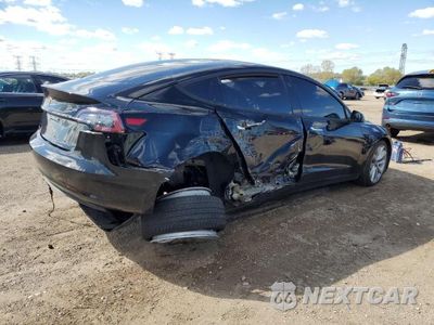 Trzecie zdjęcie samochodu z tyłu: 2018 TESLA MODEL 3 VIN:5YJ3E1EA3JF176050 - miniatura