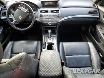 Zdjęcie 8 z 15 samochodu: 2012 HONDA ACCORD SE VIN:1HGCP2F62CA185278 - miniatura