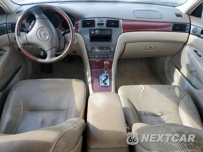 Zdjęcie 8 z 12 samochodu: 2004 LEXUS ES 330 VIN:JTHBA30G540014551 - miniatura