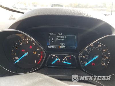 Zdjęcie 9 z 15 samochodu: 2018 FORD ESCAPE SE VIN:1FMCU9GD2JUC24956 - miniatura