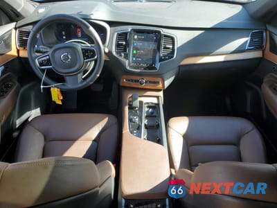 Zdjęcie 8 z 14 samochodu: 2024 VOLVO XC90 PLUS VIN:YV4H60CE4R1149329 - miniatura