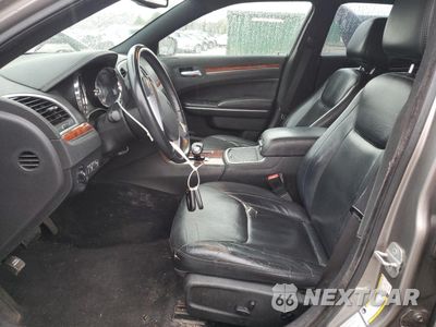 Zdjęcie 7 z 14 samochodu: 2014 CHRYSLER 300 VIN:2C3CCARG0EH184812 - miniatura