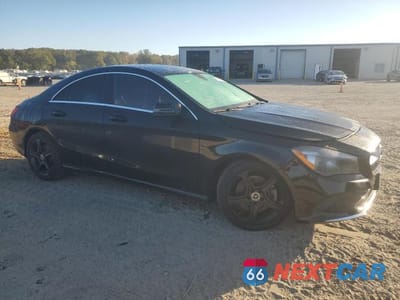 Czwarte zdjęcie samochodu z boku: 2018 MERCEDES-BENZ CLA 250 VIN:WDDSJ4EB8JN606499 - miniatura