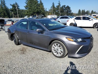 Czwarte zdjęcie samochodu z boku: 2022 TOYOTA CAMRY LE VIN:4T1R11AK9NU075608 - miniatura