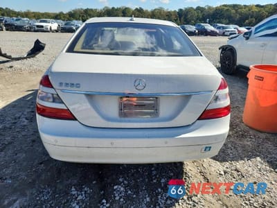 Zdjęcie 6 z 11 samochodu: 2008 MERCEDES-BENZ S 550 VIN:WDDNG71X78A180367 - miniatura