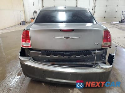 Zdjęcie 6 z 12 samochodu: 2011 CHRYSLER 300 LIMITED VIN:2C3CA5CG6BH522506 - miniatura