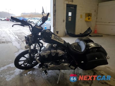 Trzecie zdjęcie samochodu z tyłu: 2013 HONDA VT1300 CX VIN:JH2SC61N2DK101006 - miniatura
