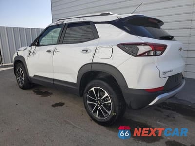 Drugie zdjęcie samochodu z przodu: 2025 CHEVROLET TRAILBLAZER LT VIN:KL79MRSL2SB194753 - miniatura