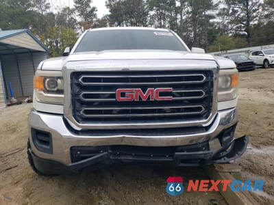 Piąte zdjęcie samochodu w środku: 2015 GMC SIERRA K2500 SLE VIN:1GT12YEG4FF104323 - miniatura