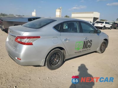 Trzecie zdjęcie samochodu z tyłu: 2015 NISS SENTRA S VIN:3N1AB7AP2FY298099 - miniatura