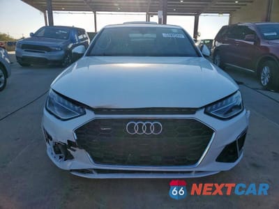 Piąte zdjęcie samochodu w środku: 2022 AUDI A4 PREMIUM PLUS 45 VIN:WAUEAAF44NN014686 - miniatura